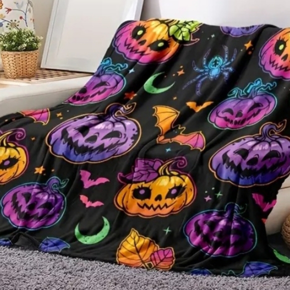 Halloween Smiling Pumpkins Bats Blanket Throw Plush Flannel Fleece Black Fall - Picture 2 of 2